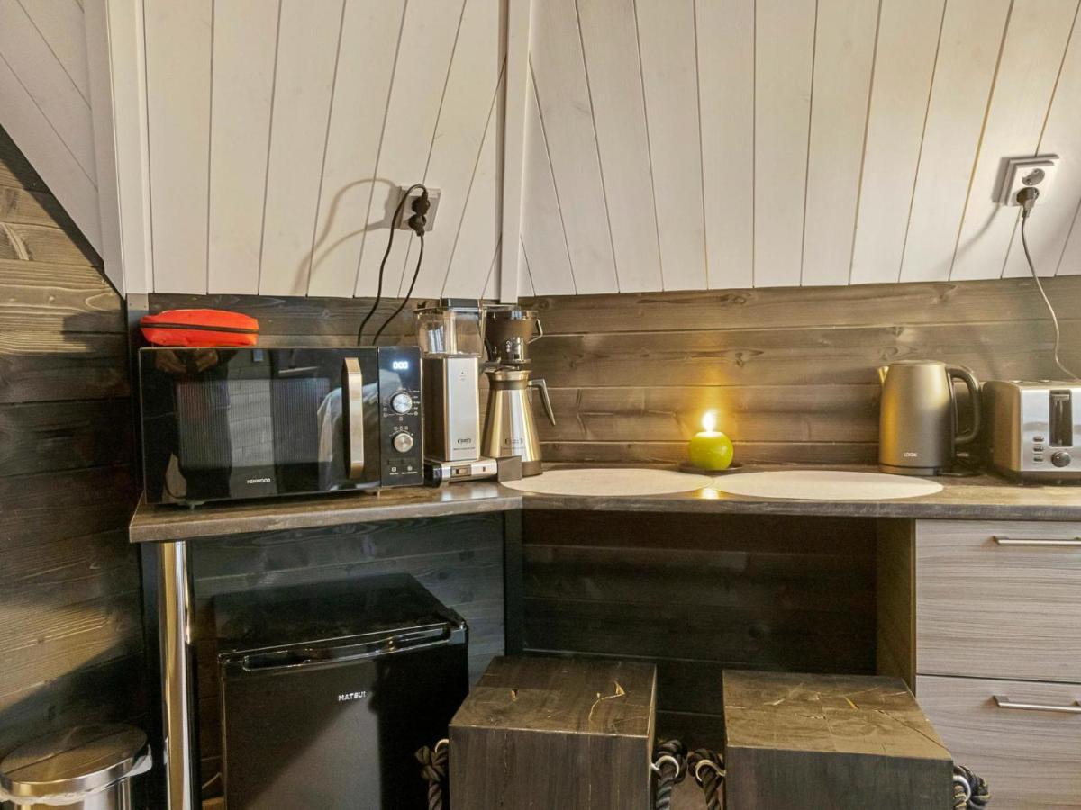Holiday Home Samruam B Aurora Cabin By Interhome 살라 외부 사진