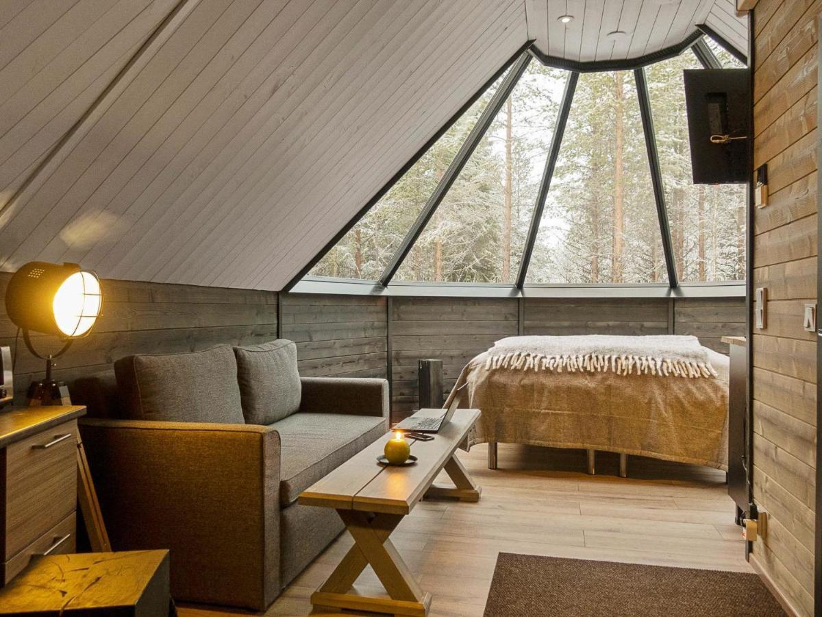 Holiday Home Samruam B Aurora Cabin By Interhome 살라 외부 사진